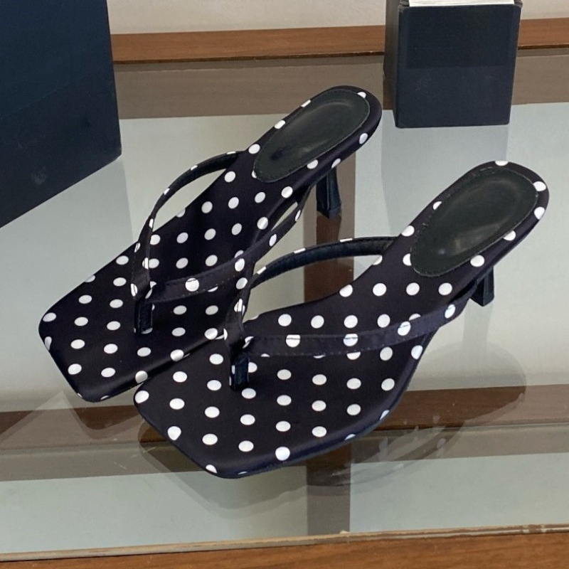 Fashion Slip On Sandals Retro  - Vintage Fashion Dresses ulasan dan harga